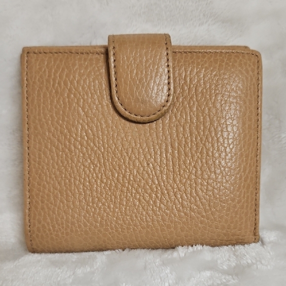Gucci Interlocking G Bifold Wallet Tan Grained Leather Gold Tone Hardware - Picture 4 of 14